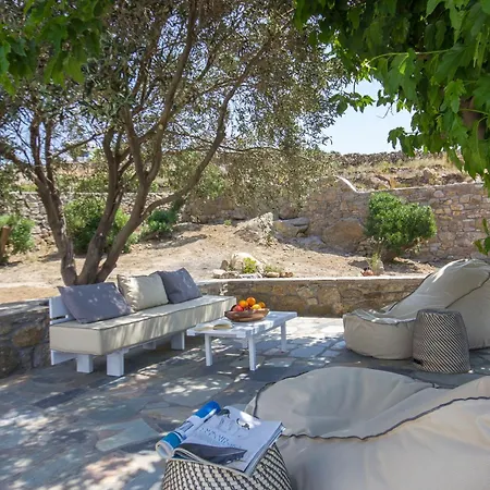 Amperian Mykonos & 2* Mykonos Town